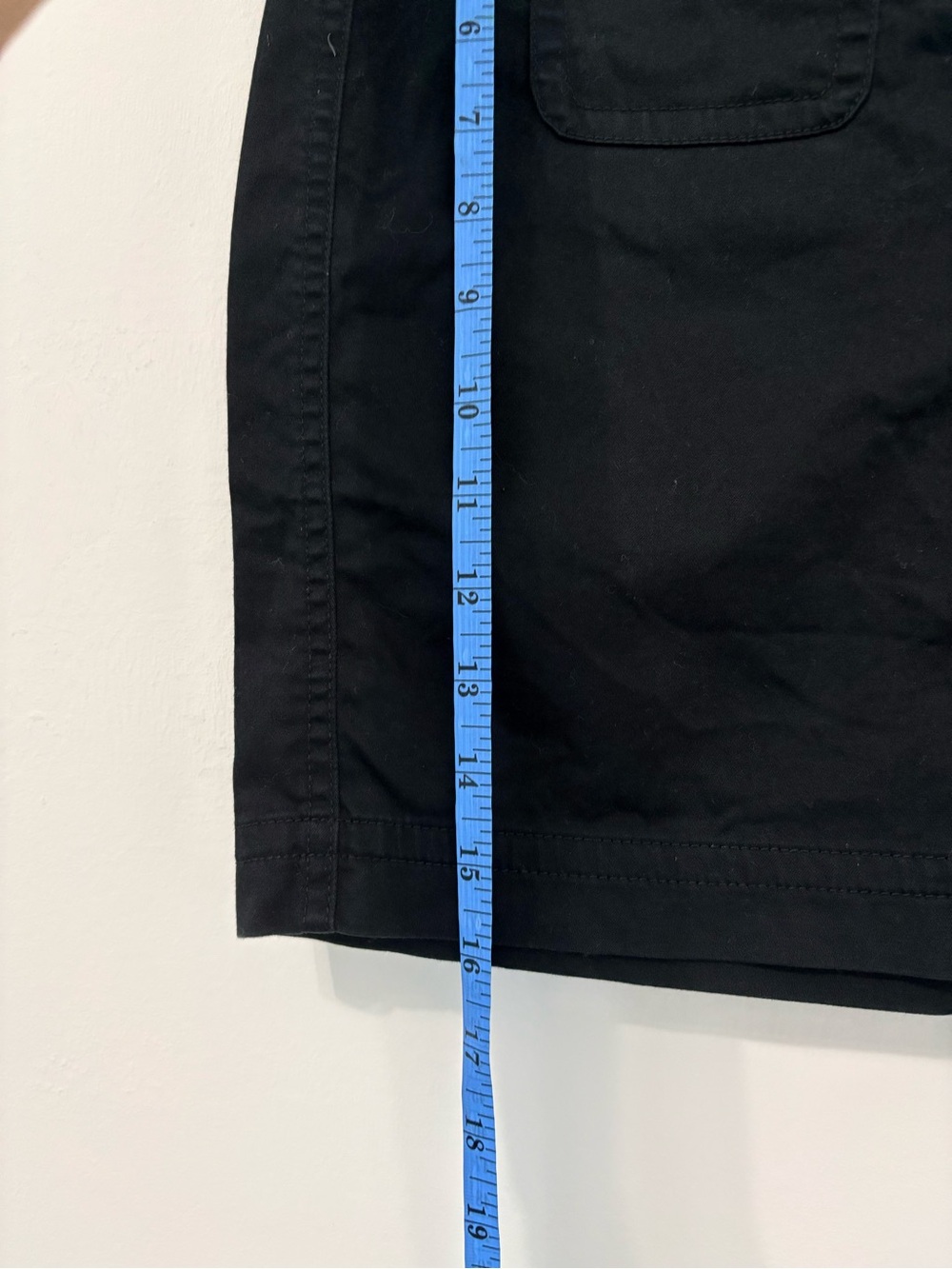 WHBM Utility Cargo Mini Skirt Sz 0 Black EUC - Picture 8 of 9